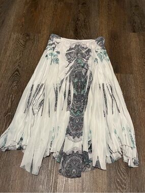 Maurices White Skirt with Teal & Gray Paisley Fringe